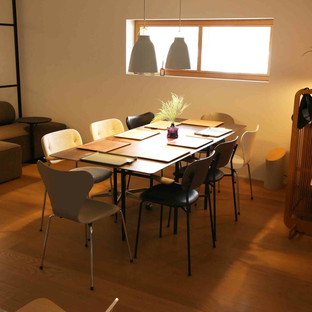 Audo Copenhagen（オドー・コペンハーゲン） / SNAREGADE DINING TABLE（スネアゲート ダイニングテーブル） / 長方形 / L200 / Dark Stained Oak