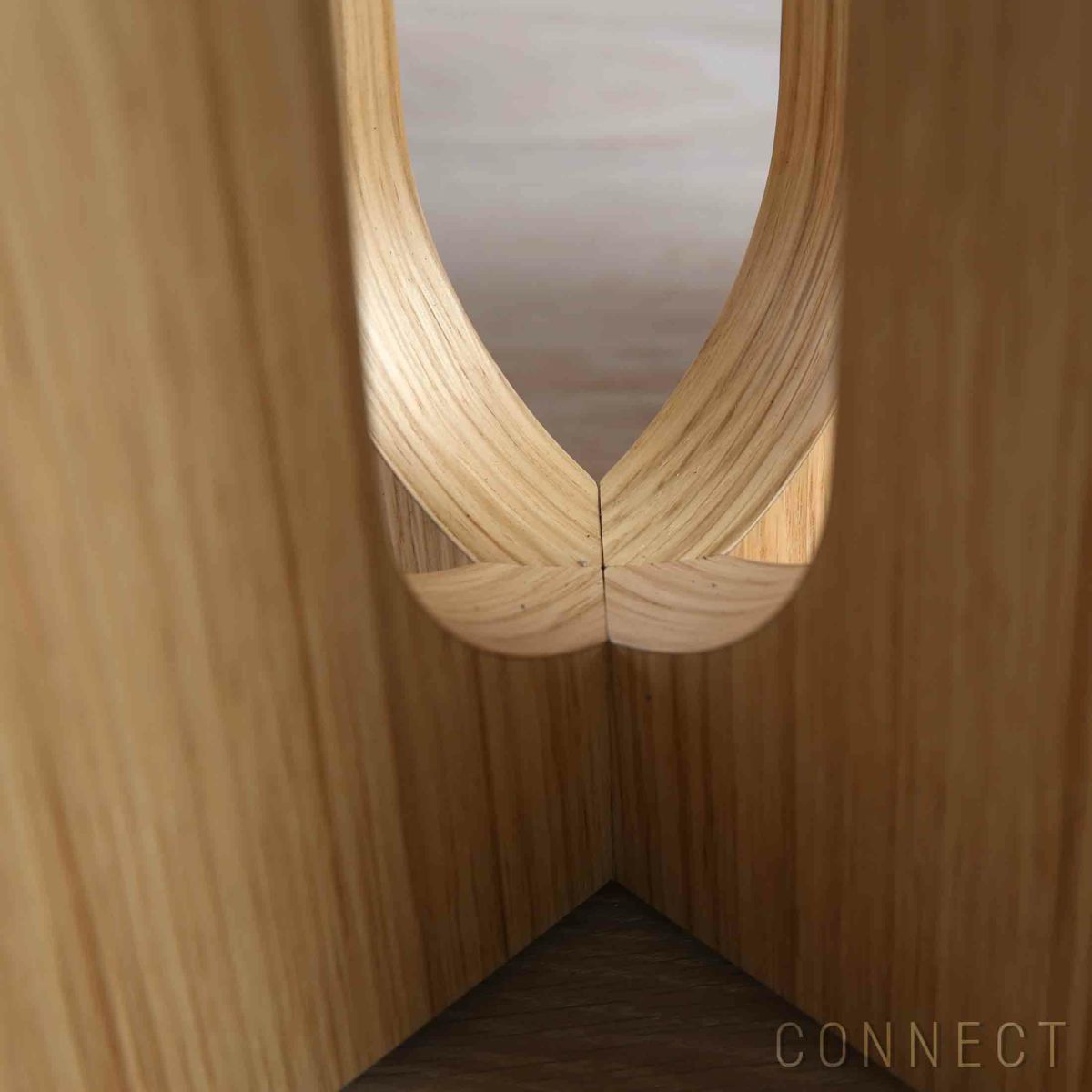 Audo Copenhagen（オドー・コペンハーゲン） / ANDROGYNE SIDE TABLE（アンドロジュネ サイドテーブル）Φ50 / Sand Kunis Breccia / ナチュラルオークベース