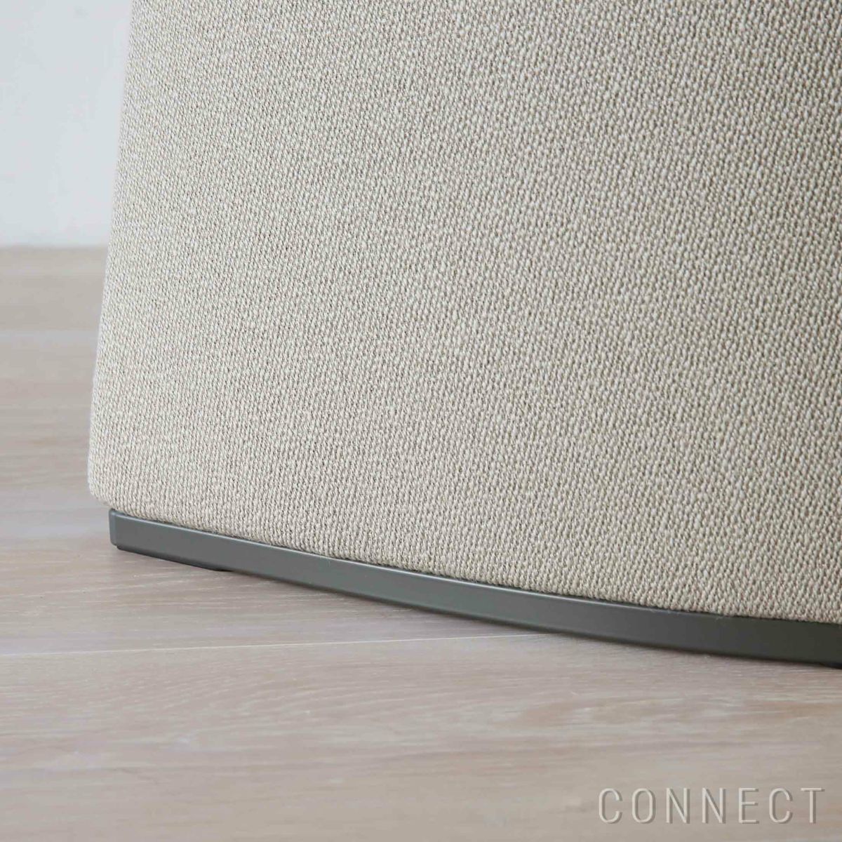 FRITZ HANSEN（フリッツ・ハンセン） / MONOLIT（モノリット） / Vidar（ヴィダー）0222 ベージュ×0182 アンスラサイト / ラウンジチェア