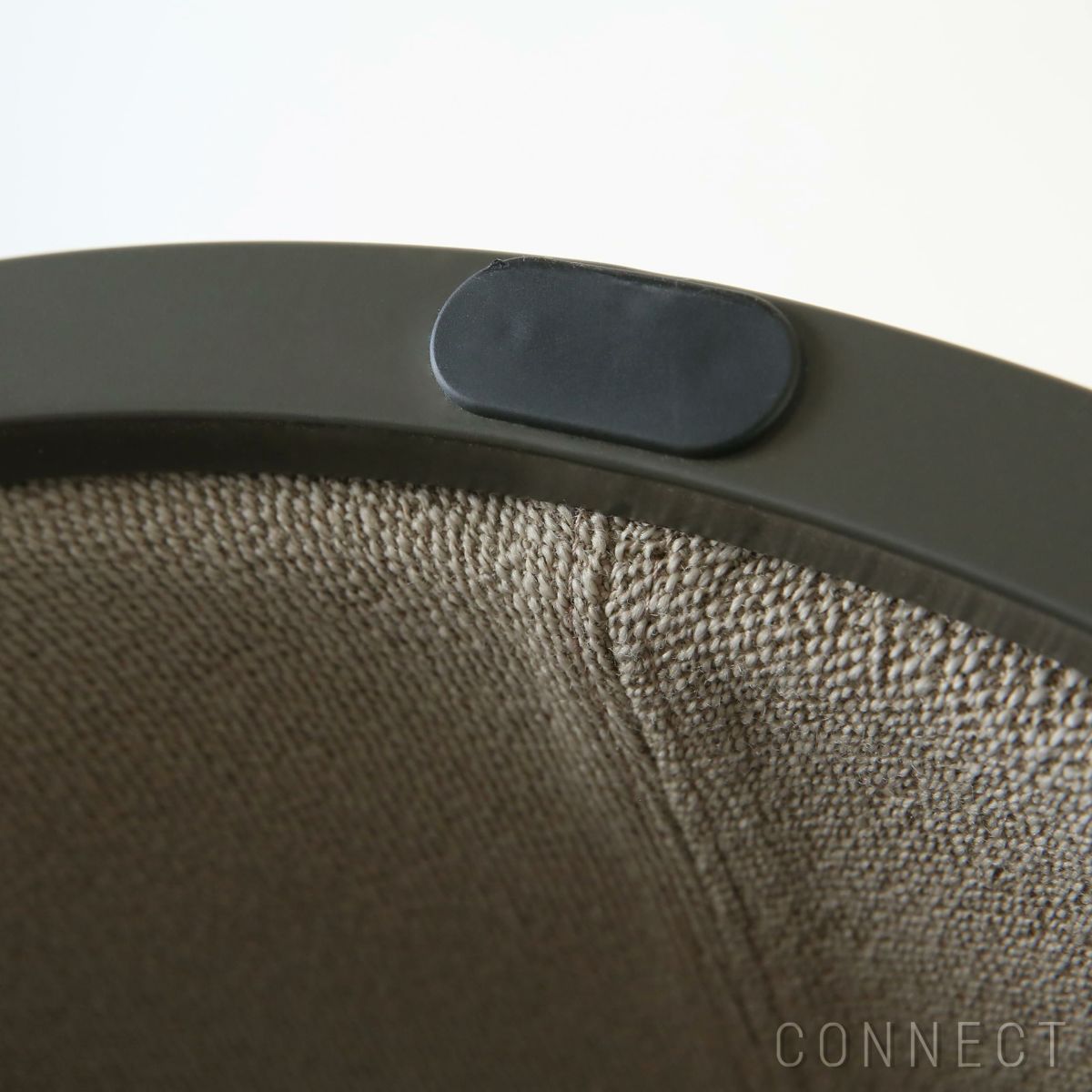 FRITZ HANSEN（フリッツ・ハンセン） / MONOLIT（モノリット） / Vidar（ヴィダー）0222 ベージュ×0182 アンスラサイト / ラウンジチェア