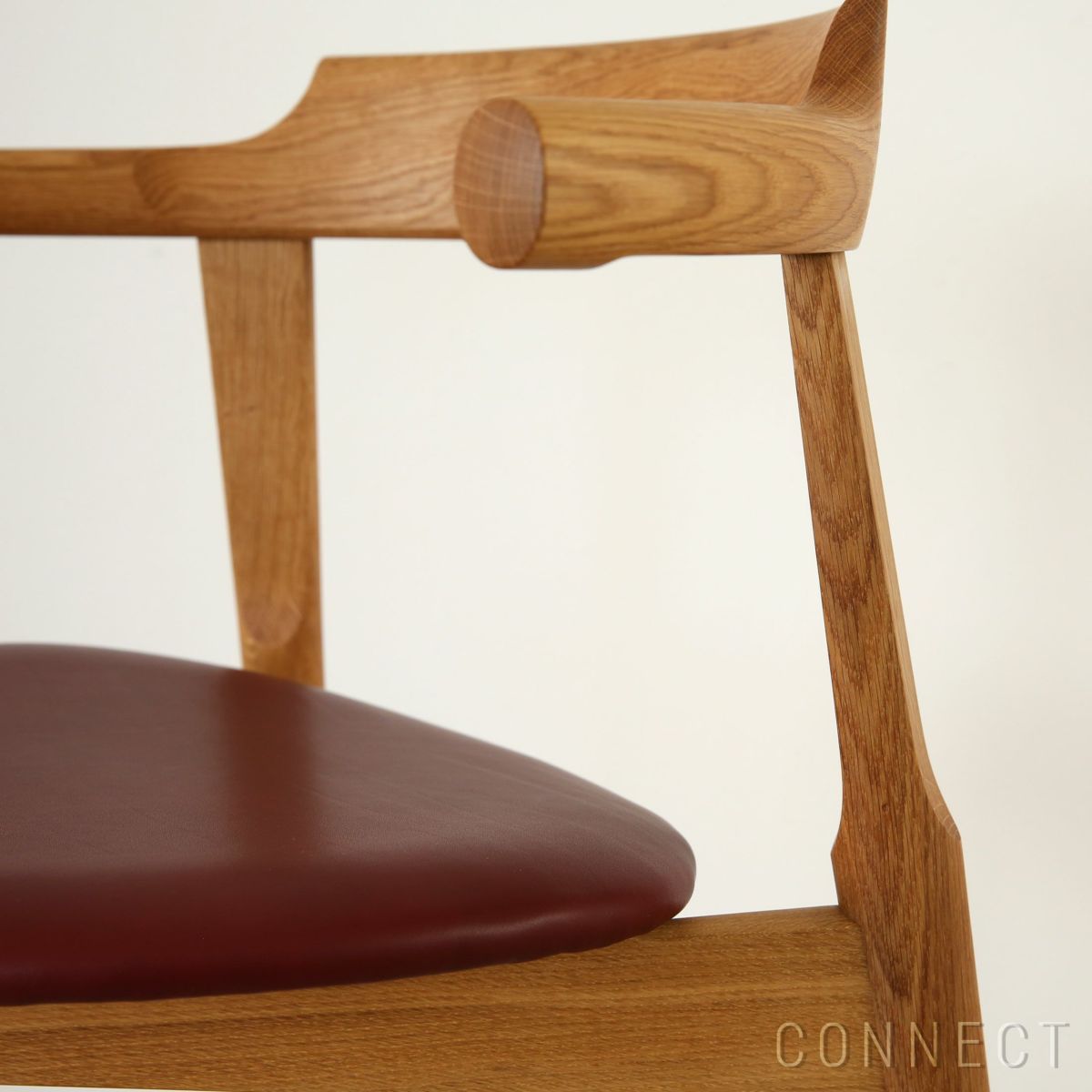 PP Mobler（PPモブラー） / PP58/3（Tripod Chair） 3本脚 チェア / オーク材・クリアバイオオイル仕上げ / スタンダードレザー（India Red）