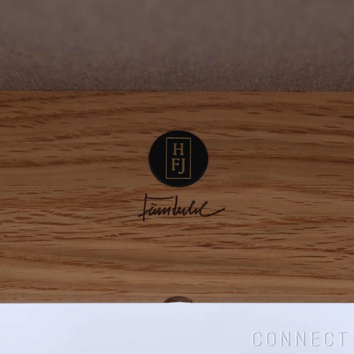 HOUSE OF FINN JUHL（ハウス・オブ・フィンユール） / JAPAN SOFA 2 SEATER（ジャパンソファ ２シーター） / オーク材・オイル仕上げ / Fiord 2（フィヨルド）151・782