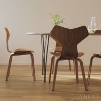 FRITZ HANSEN（フリッツ・ハンセン） / GRAND PRIX（グランプリチェア） / ウッドレッグ / ウォルナット / ナチュラルウッド / SH43cm