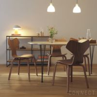 FRITZ HANSEN（フリッツ・ハンセン） / GRAND PRIX（グランプリチェア） / ウッドレッグ / ウォルナット / ナチュラルウッド / SH43cm