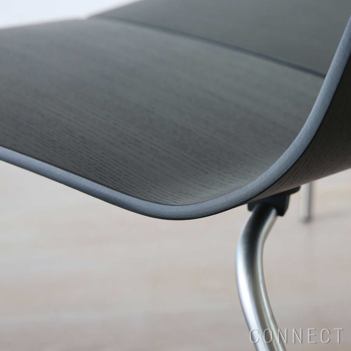 FRITZ HANSEN（フリッツ・ハンセン） / PK23（ピーケー23） / カラードアッシュ / ブラック / ラウンジチェア