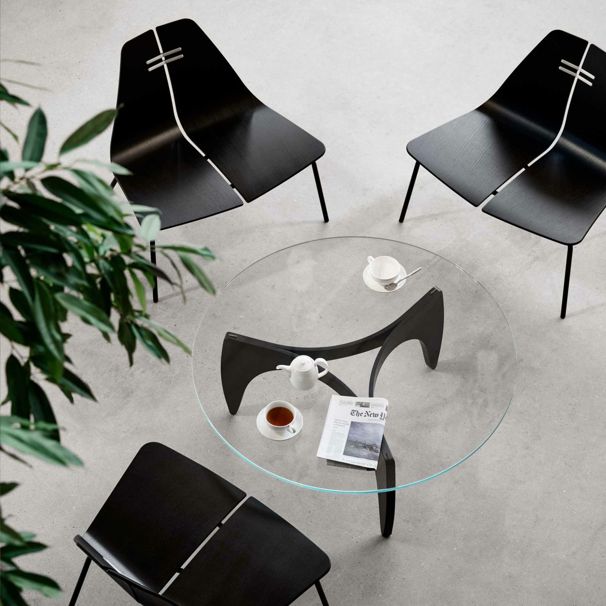 FRITZ HANSEN（フリッツ・ハンセン） / PK23（ピーケー23） / カラードアッシュ / ブラック / ラウンジチェア