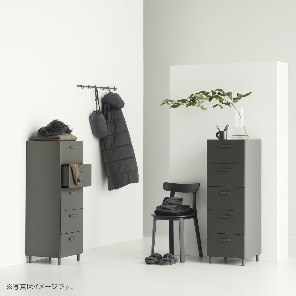 String Furniture（ストリング ファニチャー） / Relief tall ash / legs（レリーフ） / W41×D41×H115cm / アッシュ / ハイチェスト