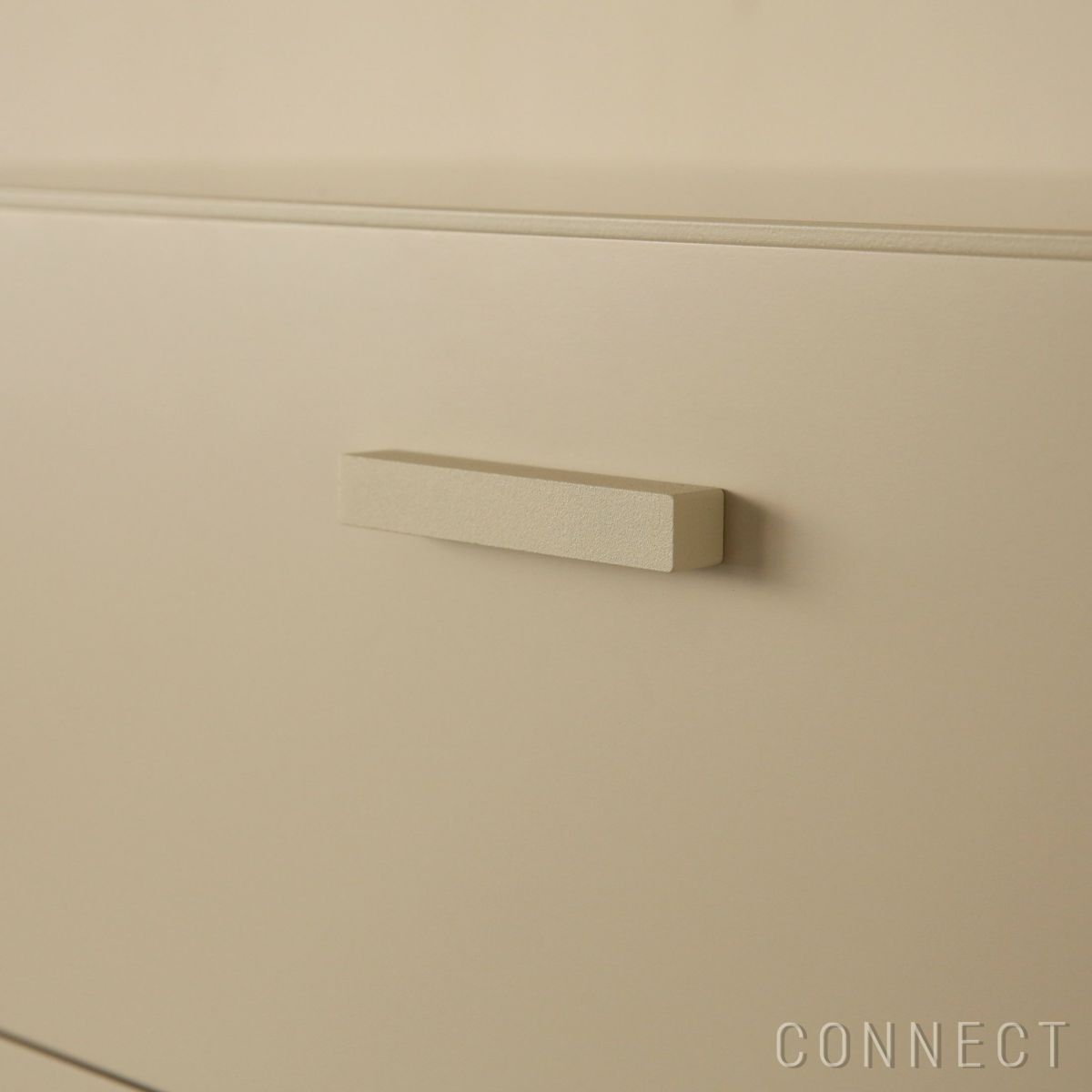 String Furniture（ストリング ファニチャー） / Relief wide beige / legs（レリーフ） / W82×D41×H92.5cm / ベージュ / ワイドチェスト