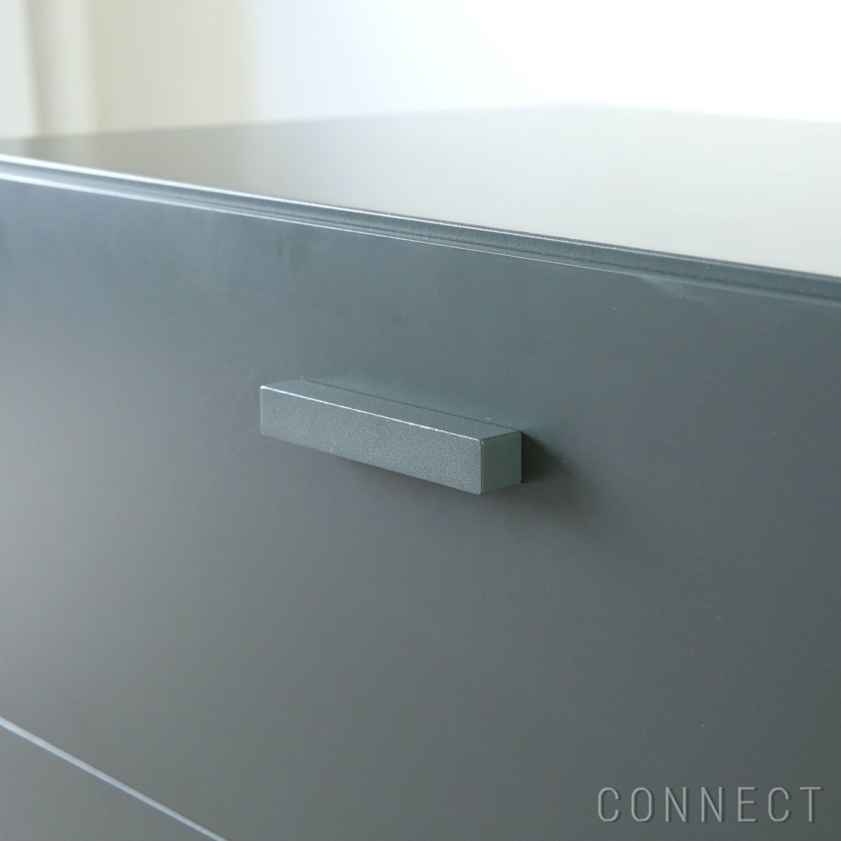 String Furniture（ストリング ファニチャー） / Relief wide beige / legs（レリーフ） / W123×D41×H46.6cm / グレー / ローチェスト