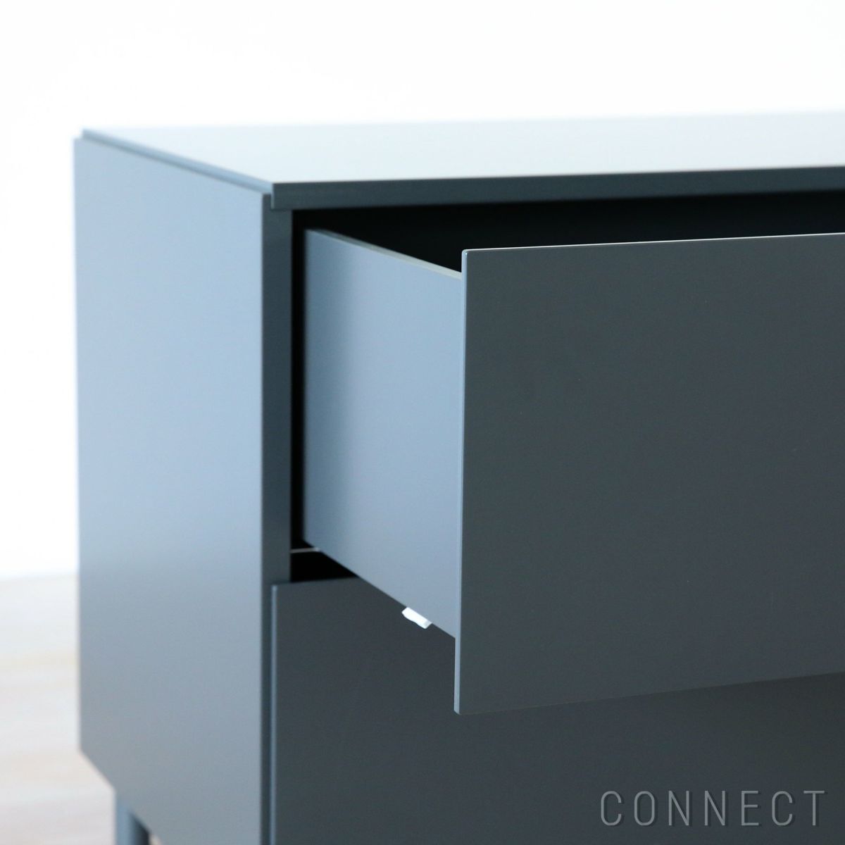 String Furniture（ストリング ファニチャー） / Relief wide beige / legs（レリーフ） / W123×D41×H46.6cm / グレー / ローチェスト