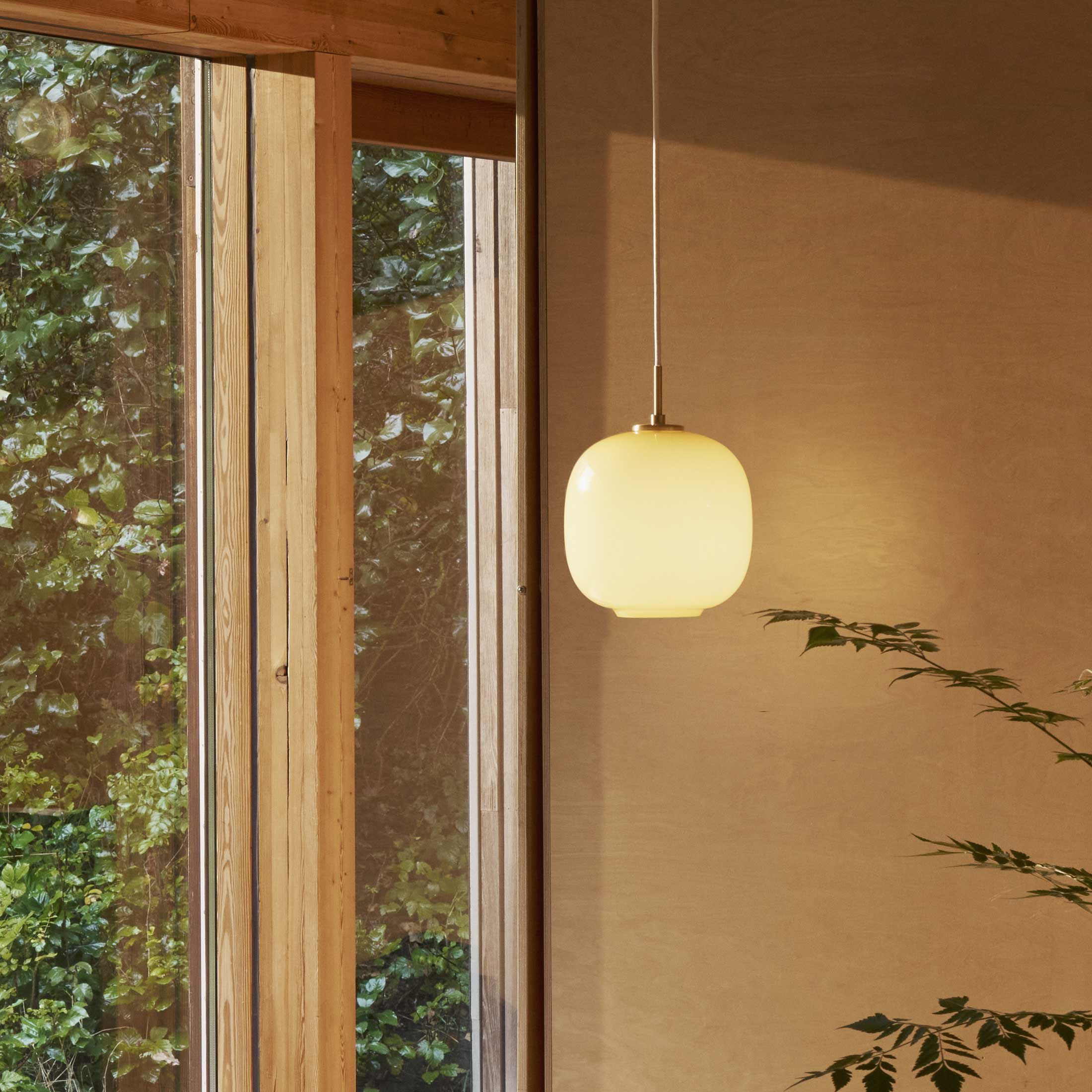 Louis Poulsen（ルイスポールセン） / VL 45 Radiohus pendant（ラジオハウスペンダント） 175 / 全3色 / ペンダントライト