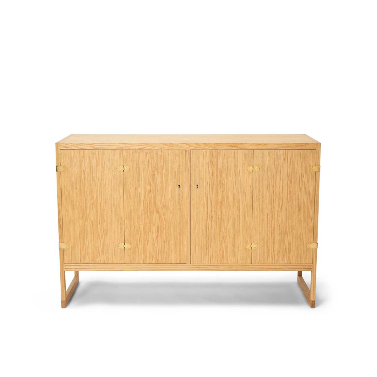 CARL HANSEN & SON（カール・ハンセン＆サン） / BM0057 SIDEBOARD / オーク材・オイル仕上げ / サイドボード