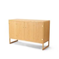 CARL HANSEN & SON（カール・ハンセン＆サン） / BM0057 SIDEBOARD / オーク材・オイル仕上げ / サイドボード