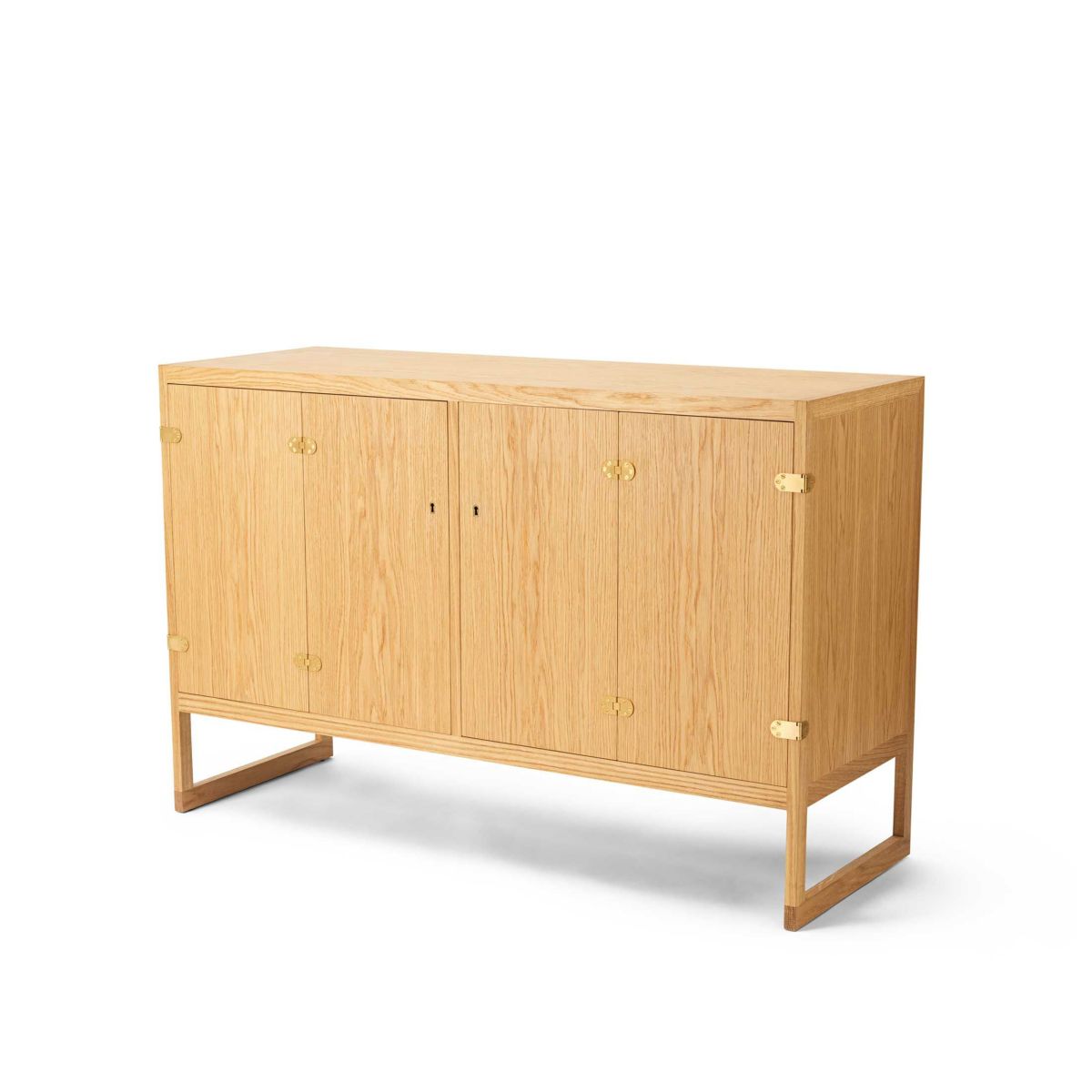 CARL HANSEN & SON（カール・ハンセン＆サン） / BM0057 SIDEBOARD / オーク材・オイル仕上げ / サイドボード