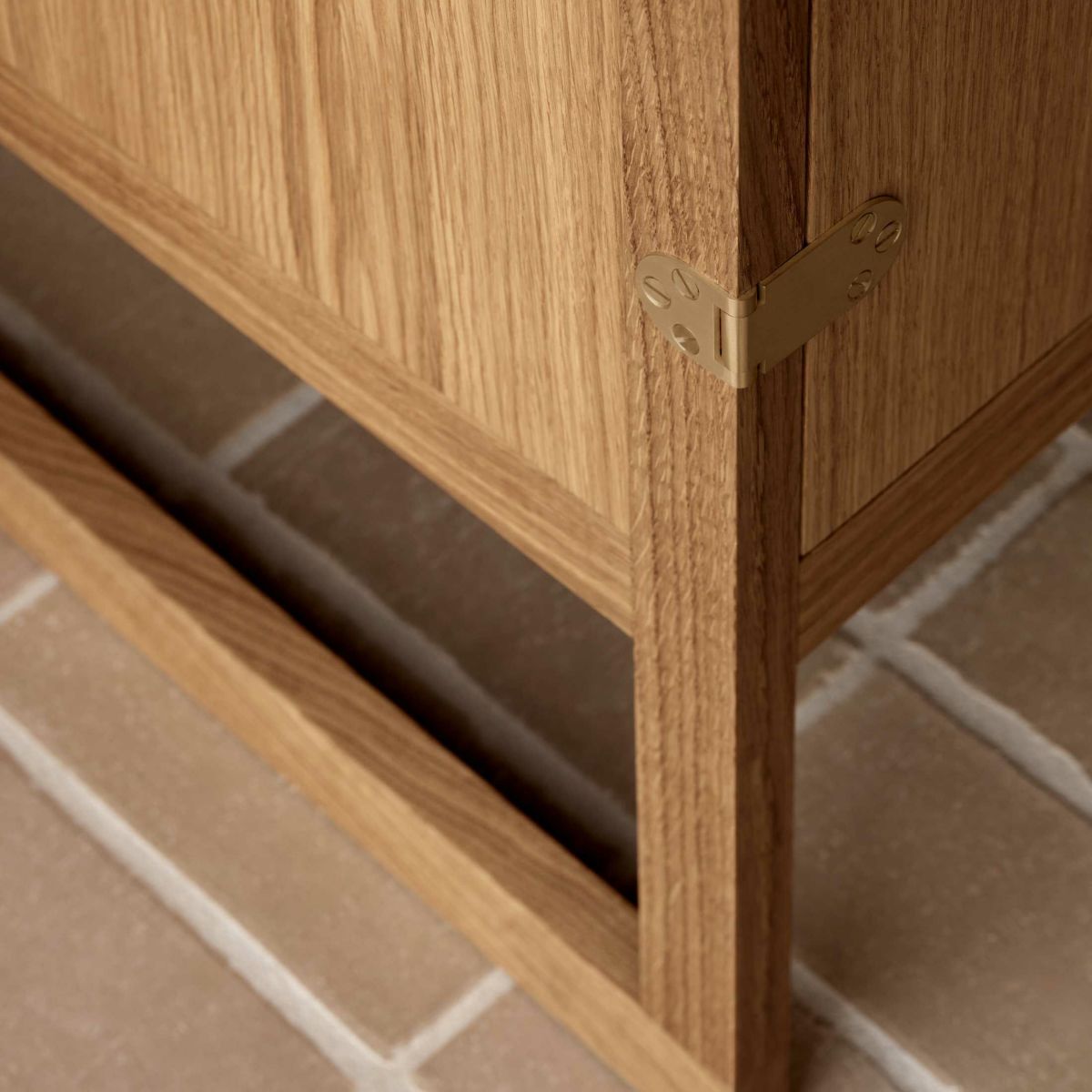 CARL HANSEN & SON（カール・ハンセン＆サン） / BM0057 SIDEBOARD / オーク材・オイル仕上げ / サイドボード