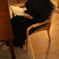 Artek（アルテック） / ARMCHAIR 45（アームチェア45） / バーチ材・ハニーステイン / リネンウェービングテープ / ナチュラル・ブラック / アームレスト・ラタン巻