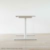 Vitra（ヴィトラ） / Tyde 2 Home Desk board shape（タイド2ホームデスク バレル） / メラミン天板 / ソフトライト脚・パウダーコート仕上げ / 130×75cm / 電動昇降デスク