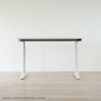 Vitra（ヴィトラ） / Tyde 2 Home Desk board shape（タイド2ホームデスク バレル） / メラミン天板 / ソフトライト脚・パウダーコート仕上げ / 130×75cm / 電動昇降デスク