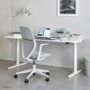 Vitra（ヴィトラ） / Tyde 2 Home Desk board shape（タイド2ホームデスク バレル） / メラミン天板 / ソフトライト脚・パウダーコート仕上げ / 130×75cm / 電動昇降デスク