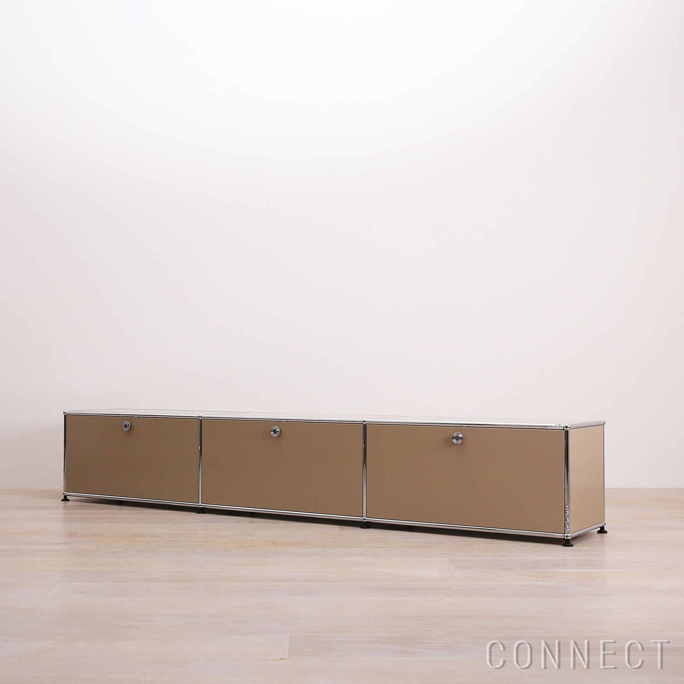 USMハラー（ユーエスエムハラー） / TV Board（テレビボード） / W2273×D373×H390mm / ドロップダウンドア×3（デイバイダーシェルフ×3） / USMベージュ