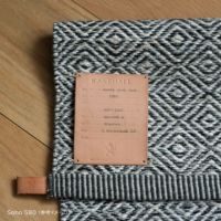 KASTHALL（カスタール） / GOOSE EYE SELECTION（グース アイ セレクション） / 195×300cm / ラグ