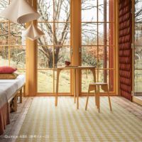 KASTHALL（カスタール） / VICHY SELECTION（ヴィシー セレクション） / 160×240cm / ラグ