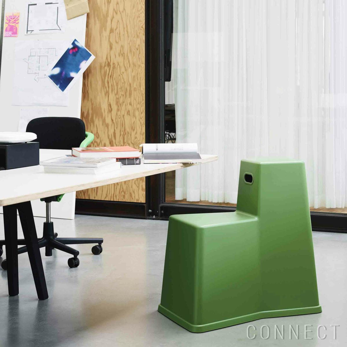 【アウトレット】Vitra（ヴィトラ） / Stool-Tool（スツールツール） / 76 industrial green / チェア