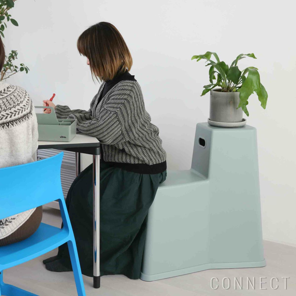 【アウトレット】Vitra（ヴィトラ） / Stool-Tool（スツールツール） / 76 industrial green / チェア