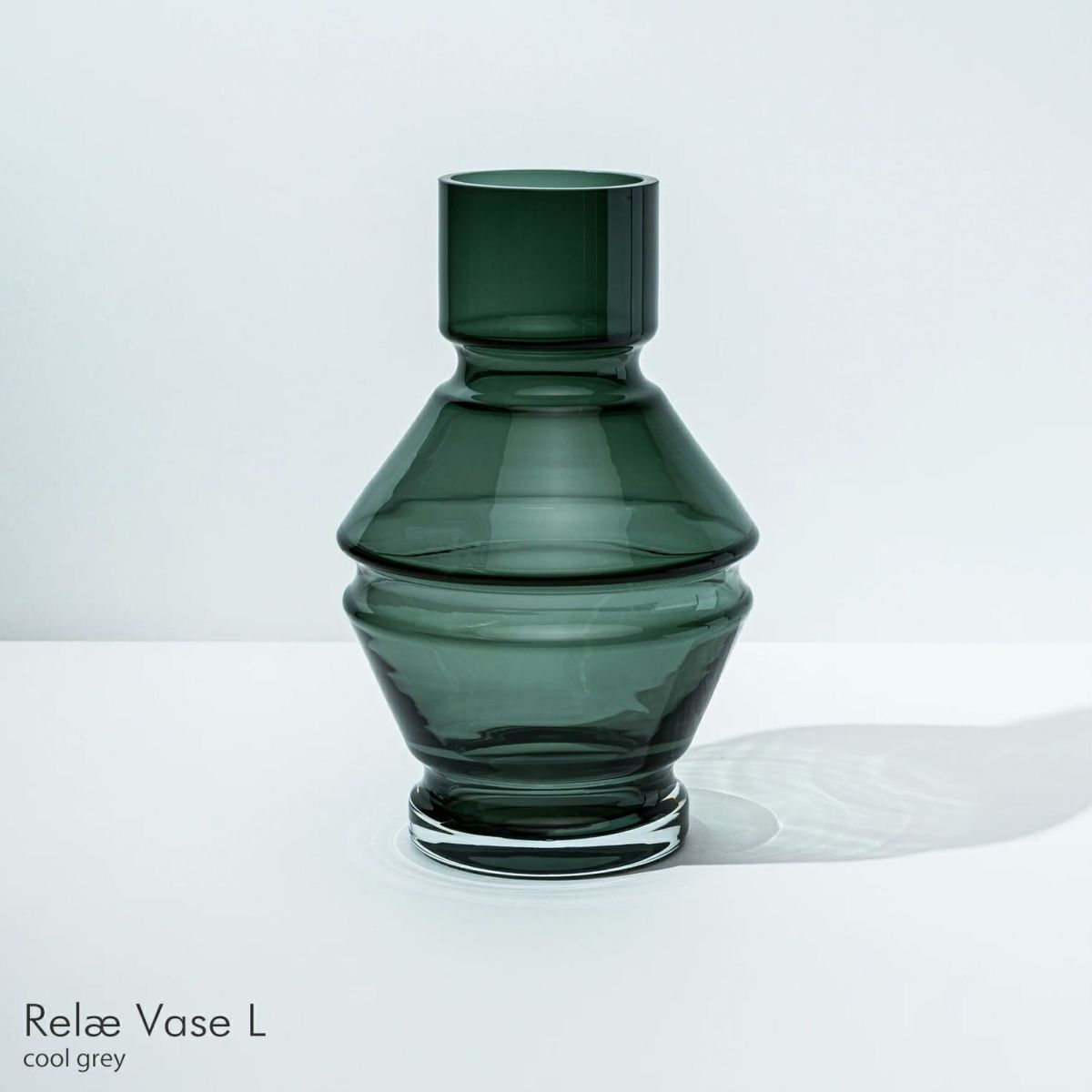 raawii（ラーウィー） / Relae（リレー） / Vase（ベース） / Lサイズ / 全4色 / フラワーベース