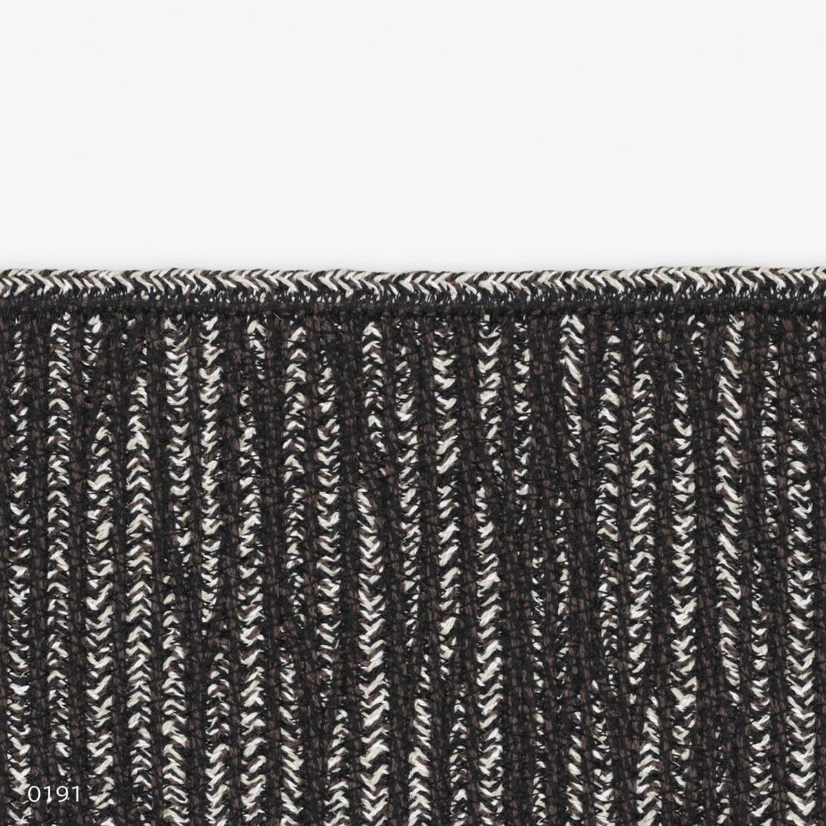 Kvadrat（クヴァドラ） / Braid 2（ブレード） / 20120（180cm×240cm） / ラグ