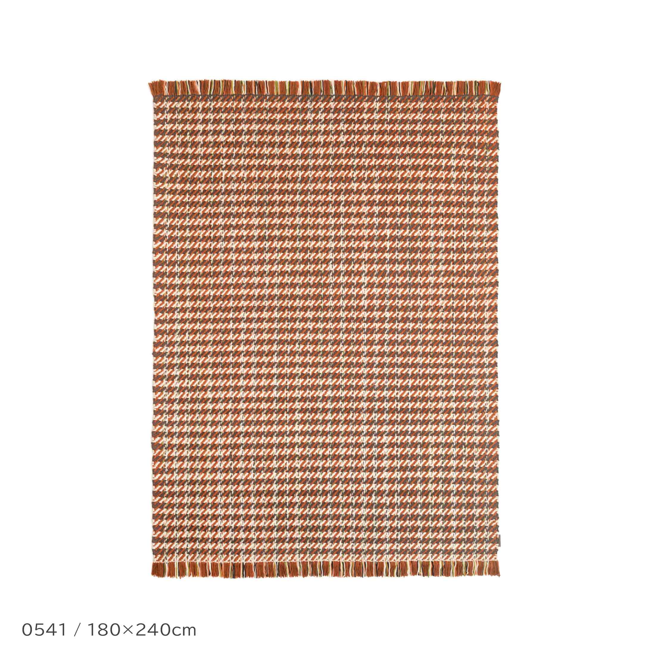 Kvadrat（クヴァドラ） / Dashes（ダッシュス） / 20135（180cm×240cm） / ラグ