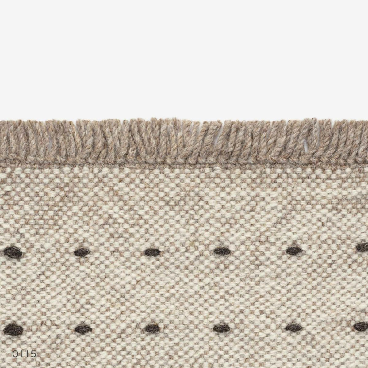 Kvadrat（クヴァドラ） / Yield Dot Naturally Coloured Fringes（イールド ドット ナチュラリー カラード フリンジ） / 20150（200cm×300cm） / ラグ