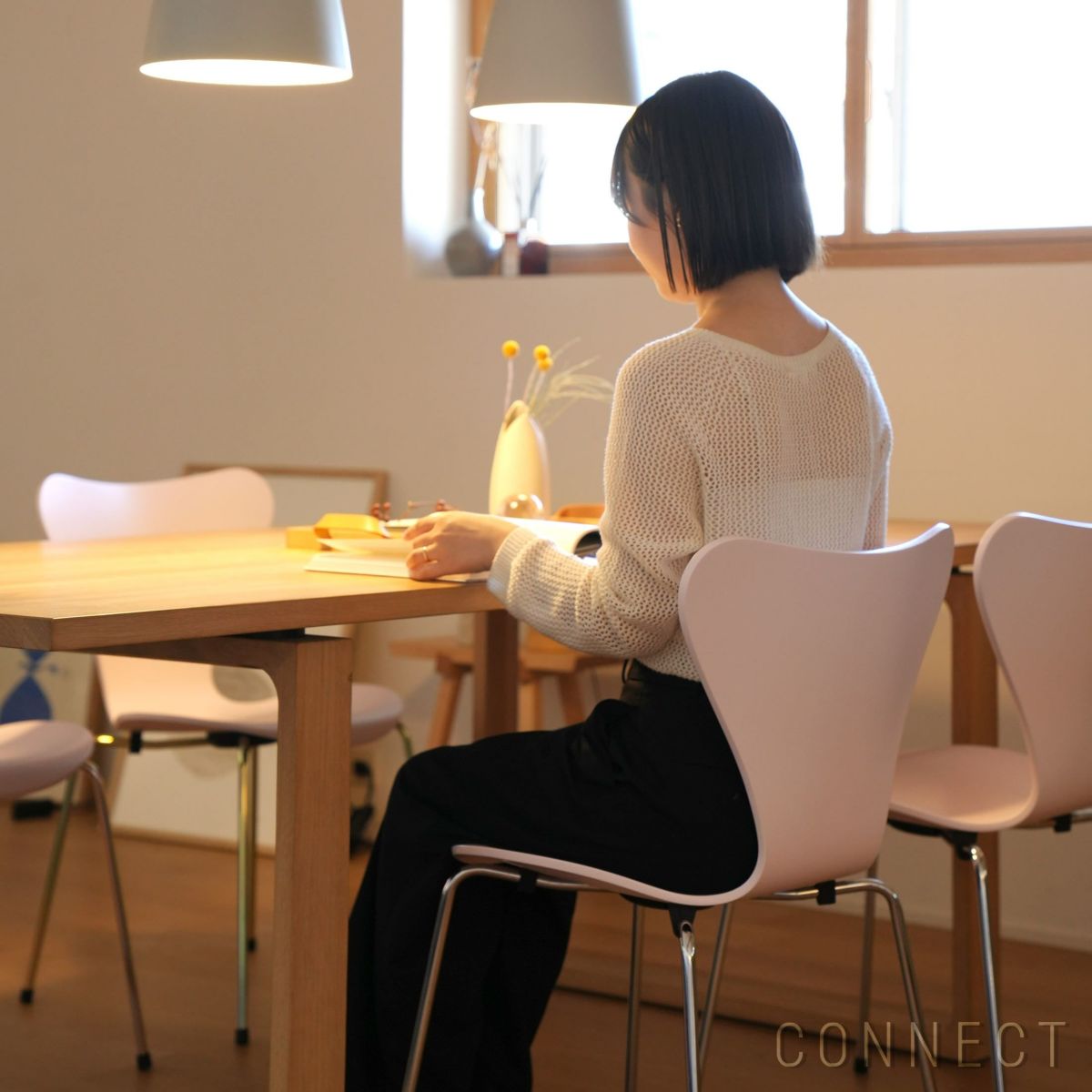 【70周年記念モデル】FRITZ HANSEN（フリッツ・ハンセン） / SERIES 7（セブンチェア） / 7:14AM / ラッカー（ピンク） / スチール脚（クローム仕上げ）