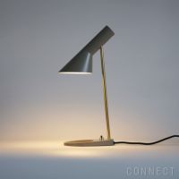 Louis Poulsen（ルイスポールセン） / AJ Mini Table（AJ ミニ テーブル） / 真鍮 / 全2色 / テーブルランプ