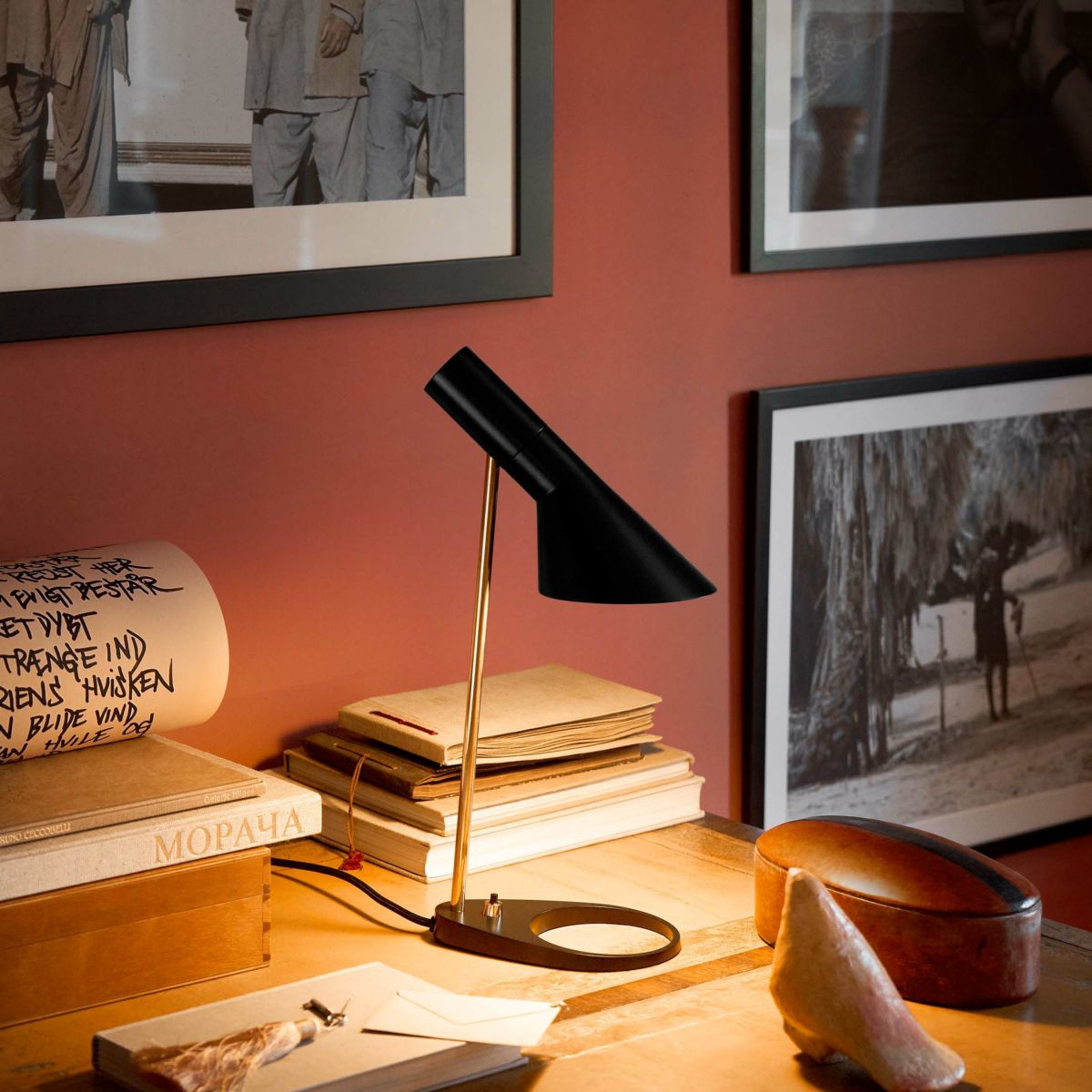 Louis Poulsen（ルイスポールセン） / AJ Mini Table（AJ ミニ テーブル） / 真鍮 / 全2色 / テーブルランプ