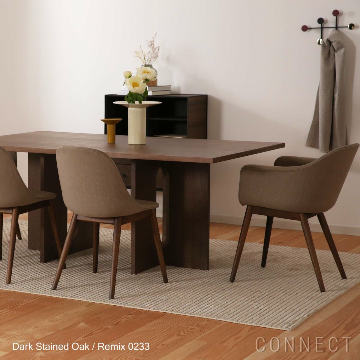 Audo Copenhagen（オドー・コペンハーゲン） / HARBOUR DINING CHAIR（ハーバー ダイニングチェア） / 布張りシェル / ウッドベース / Remix（リミックス） 0233 グレー