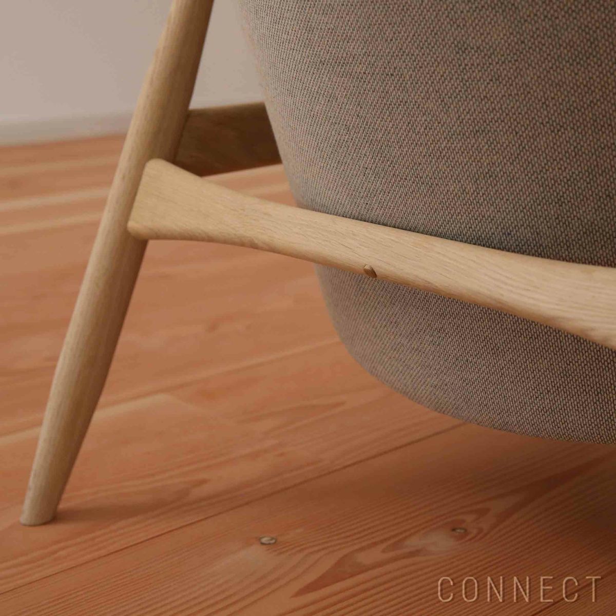 Audo Copenhagen（オドー・コペンハーゲン） / THE SEAL LOUNGE CHAIR（ザ シール ラウンジチェア） / Low Back / ナチュラルオークベース / Re-wool（リウール） 0218 ベージュ