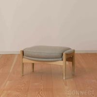 Audo Copenhagen（オドー・コペンハーゲン） / THE SEAL OTTOMAN（ザ シール オットマン） / ナチュラルオークベース / Re-wool（リウール） 0218 ベージュ