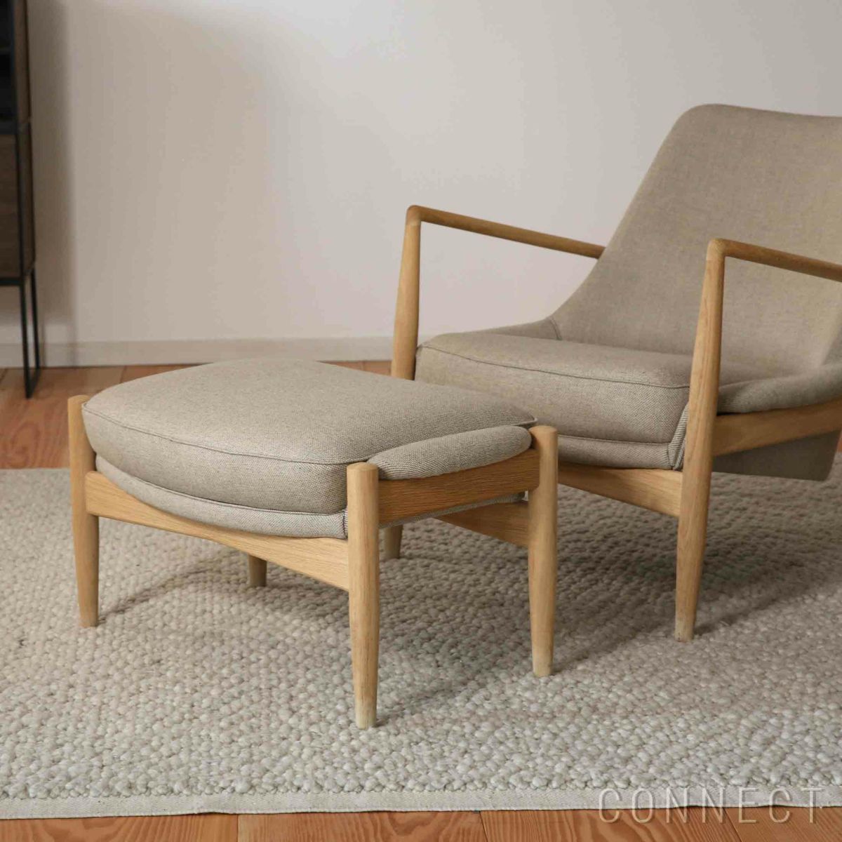 Audo Copenhagen（オドー・コペンハーゲン） / THE SEAL OTTOMAN（ザ シール オットマン） / ナチュラルオークベース / Re-wool（リウール） 0218 ベージュ