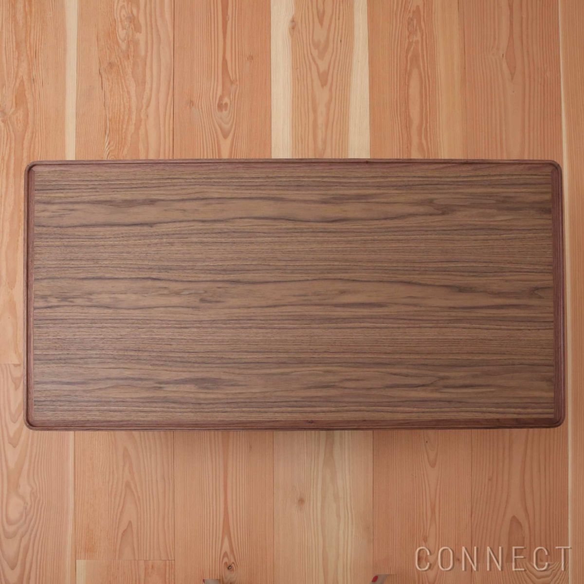 Audo Copenhagen（オドー・コペンハーゲン） / JAGER LOUNGE TABLE（ジャガー ラウンジ テーブル） / ウォルナット