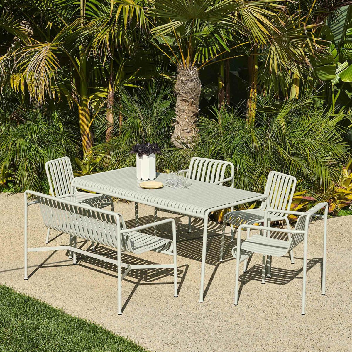 HAY（ヘイ） / PALISSADE（パリサード） / DINING ARM CHAIR（ダイニング アームチェア） / 全3色 / アウトドア