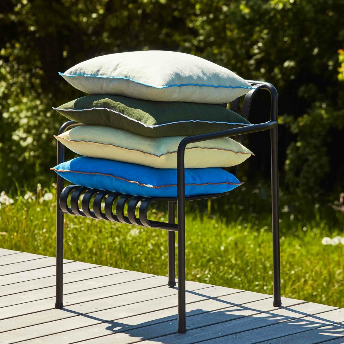 HAY（ヘイ） / PALISSADE（パリサード） / DINING ARM CHAIR（ダイニング アームチェア） / 全3色 / アウトドア