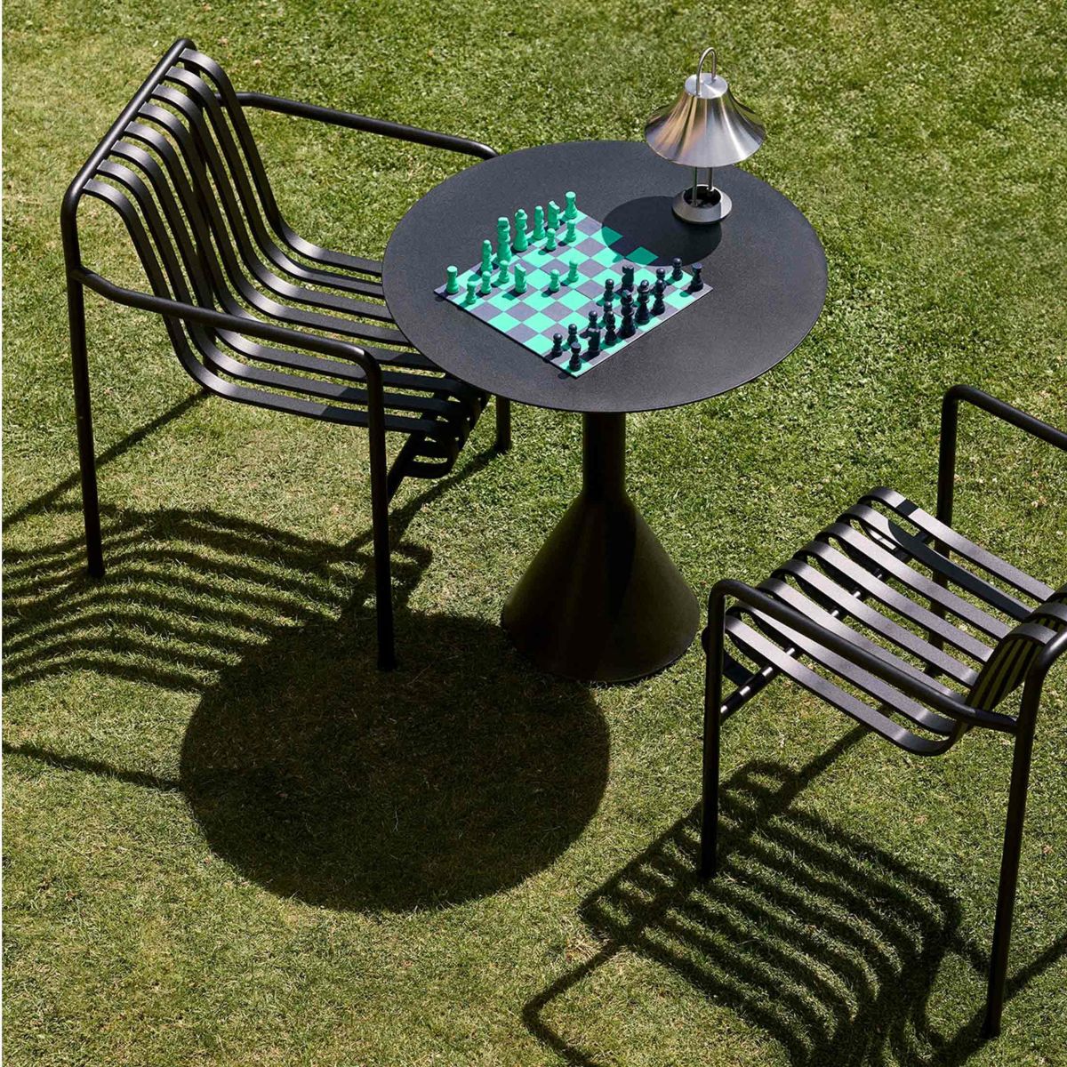 HAY（ヘイ） / PALISSADE（パリサード） / DINING ARM CHAIR（ダイニング アームチェア） / 全3色 / アウトドア