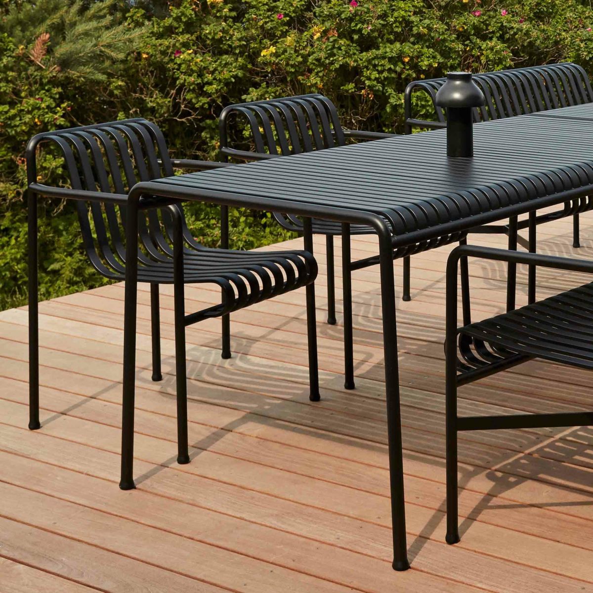 HAY（ヘイ） / PALISSADE（パリサード） / DINING ARM CHAIR（ダイニング アームチェア） / 全3色 / アウトドア