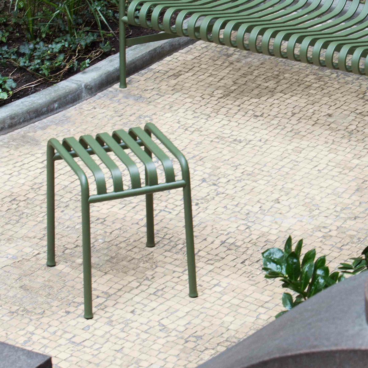 HAY（ヘイ） / PALISSADE（パリサード） /STOOL  （スツール） / 全3色 / アウトドア