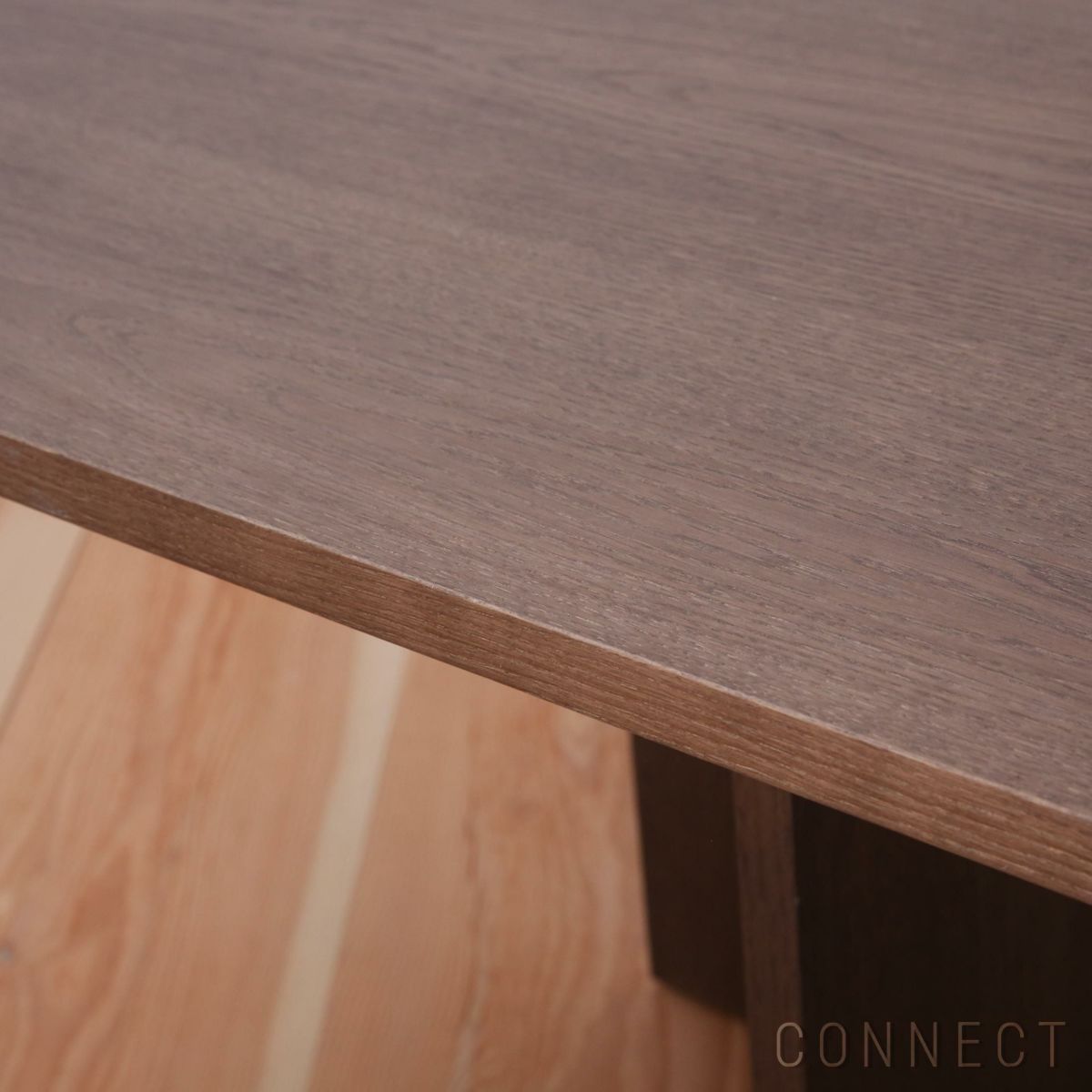 Audo Copenhagen（オドー・コペンハーゲン） / ANDROGYNE DINING TABLE（アンドロジーン ダイニングテーブル） / 長方形 / 180×109cm / ダークステインドオーク《日本限定サイズ》