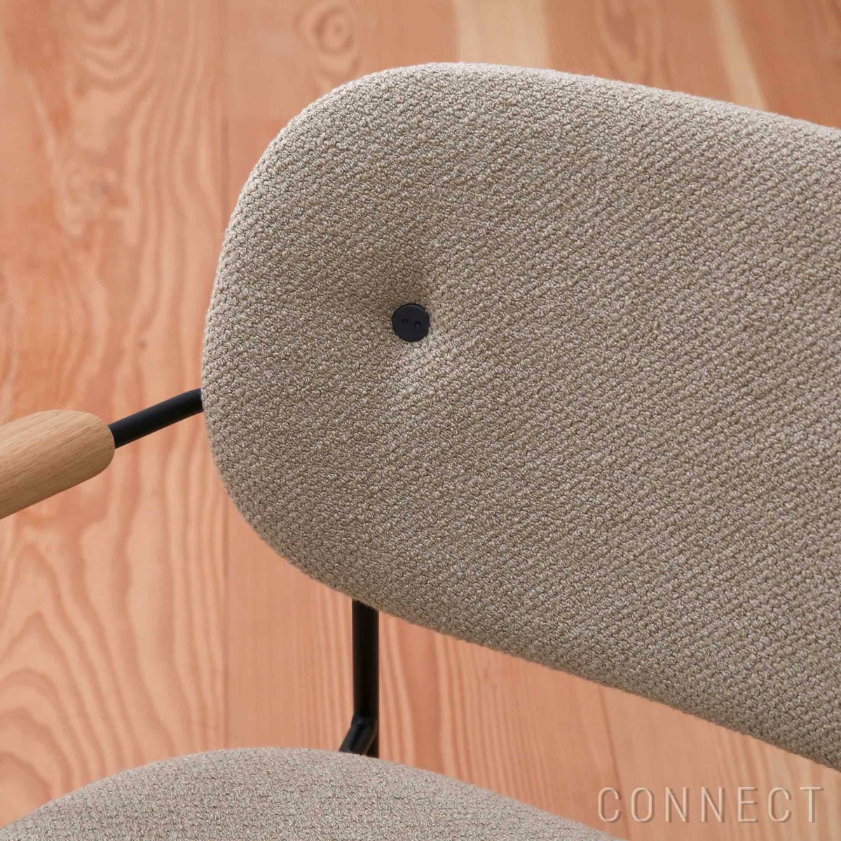 Audo Copenhagen（オドー・コペンハーゲン） / CO LOUNGE CHAIR（コ ラウンジチェア） / 布張りシート&バック / Audo Boucle（オドー ブークレ） 02 / ブラックベース