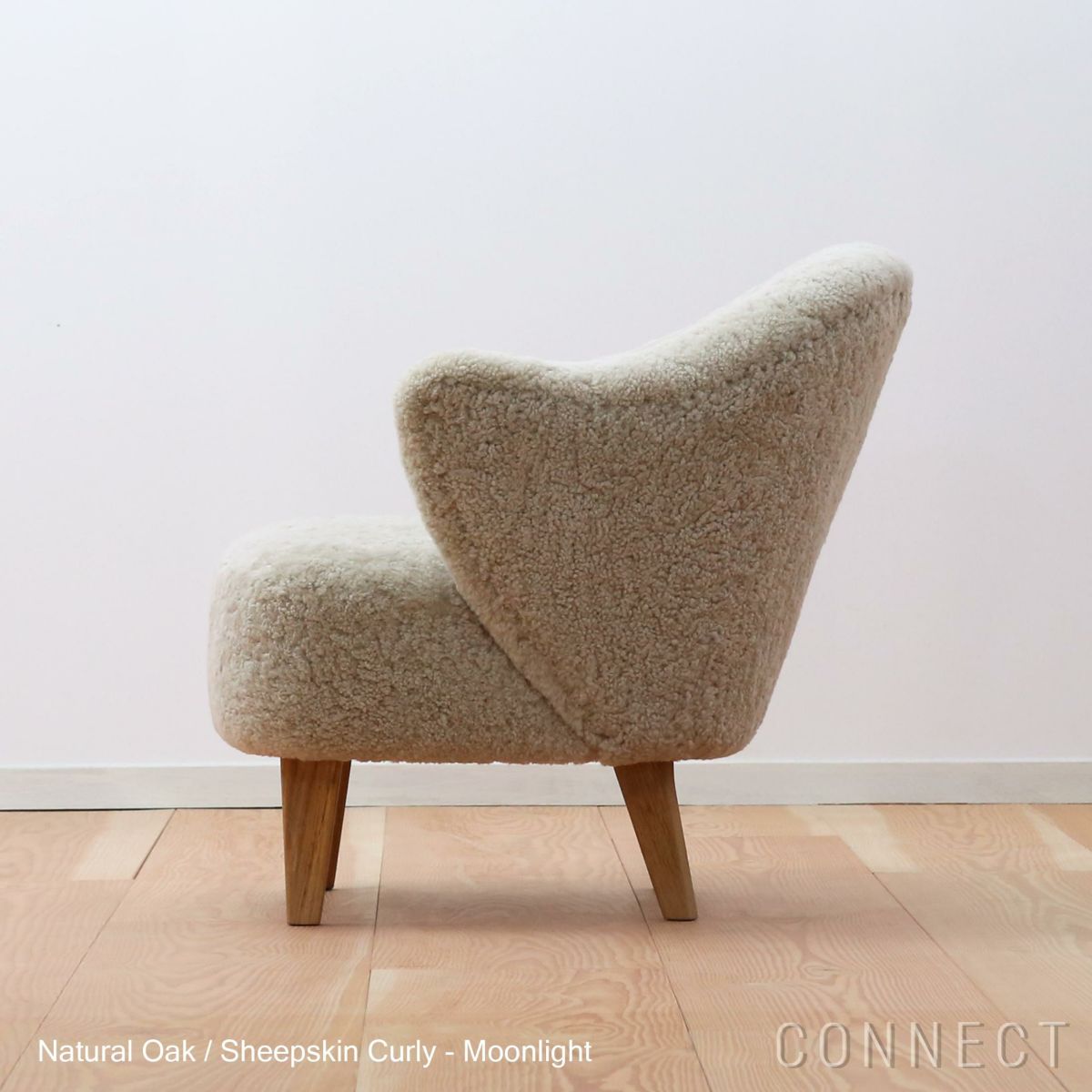 Audo Copenhagen（オドー・コペンハーゲン） / INGEBORG LOUNGE CHAIR（インゲボルグ ラウンジチェア） / Sheepskin Curly Moonlight（ムーンライト）