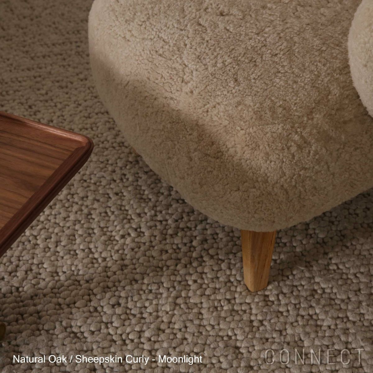 Audo Copenhagen（オドー・コペンハーゲン） / INGEBORG LOUNGE CHAIR（インゲボルグ ラウンジチェア） / Sheepskin Curly Moonlight（ムーンライト）