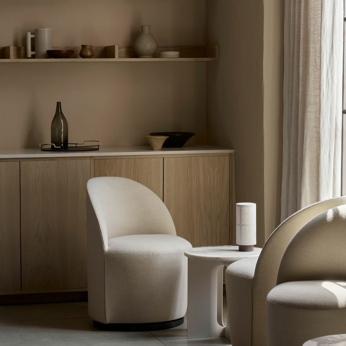 Audo Copenhagen（オドー・コペンハーゲン） / HASHIRA PORTABLE LAMP（ハシラ ポータブル ランプ） / テーブルランプ